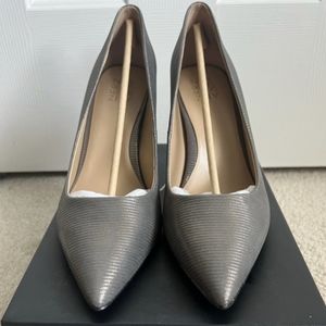 Naturalizer Anna, Gold with Black Stripe G5091LL006